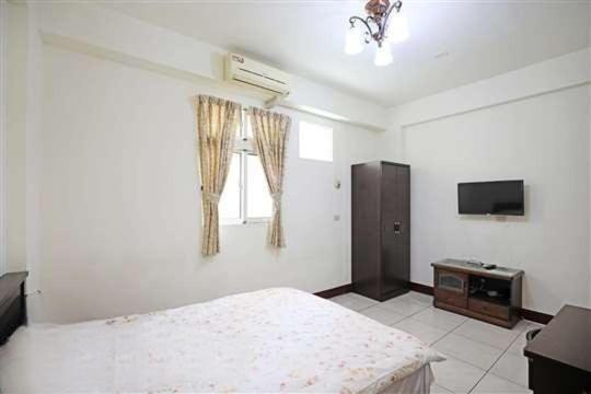 Plum Inn 1 Чічі Екстер'єр фото